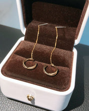 18k gold earrings with diamonds